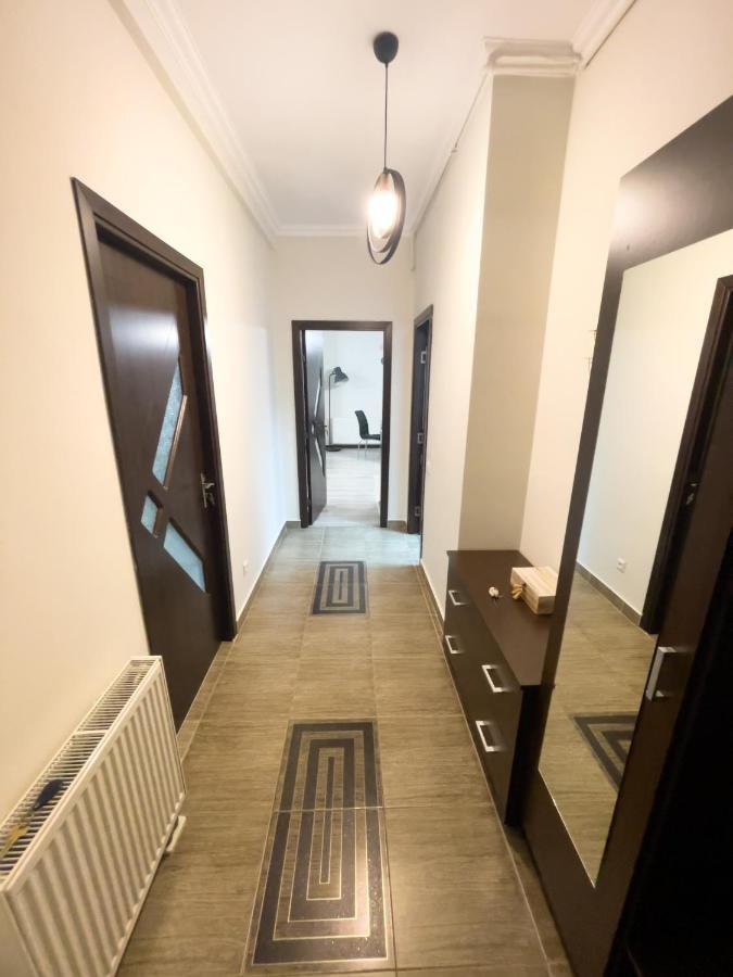 Enjoy Apartments - Spacious Retreat In Our Villa كلوج-نابوكا المظهر الخارجي الصورة