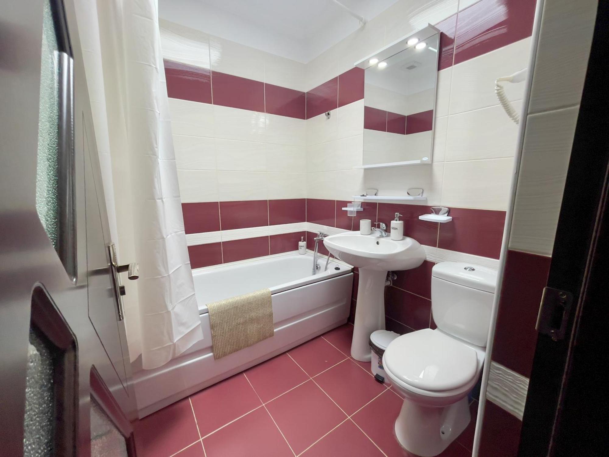 Enjoy Apartments - Spacious Retreat In Our Villa كلوج-نابوكا المظهر الخارجي الصورة